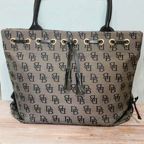 Vintage Dooney & Bourke Black Monogram Canvas Tote Bag with Leather Handles - Picture 2 of 8